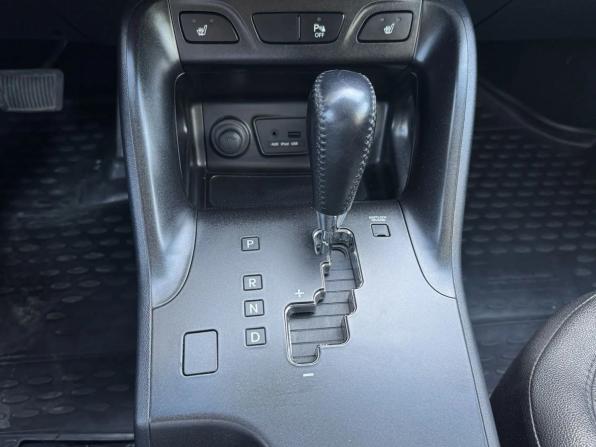 Hyundai ix35 I Рестайлинг с пробегом 2013 года, цена 1 275 000 рублей, 140000 км, внедорожник, Автокод Объявления