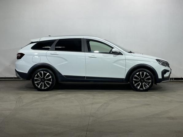 Lada (ВАЗ) Vesta I Рестайлинг (NG) с пробегом 2024 года, цена 1 446 000 рублей, 43506 км, универсал, Автокод Объявления