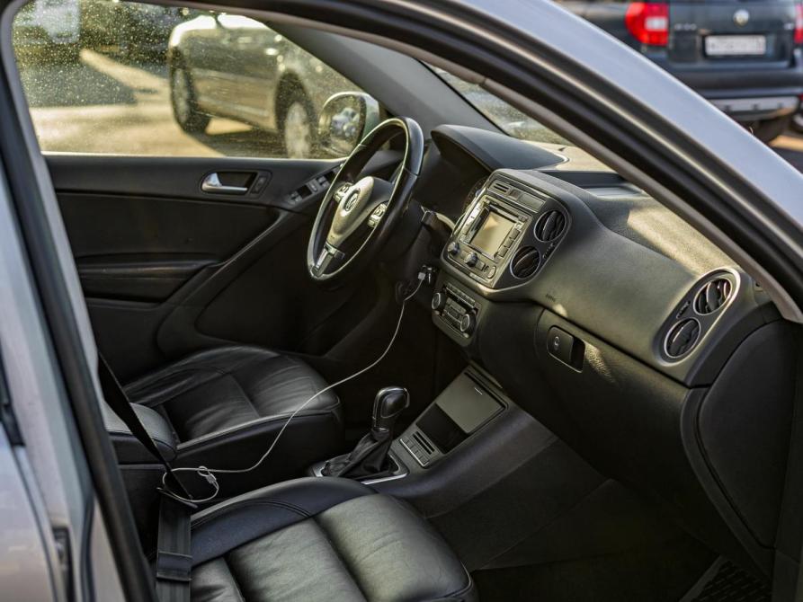 Volkswagen Tiguan I Рестайлинг Санкт-Петербург  - изображение 14