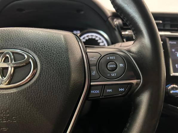 Toyota Camry VIII (XV70) с пробегом 2019 года, цена 2 549 000 рублей, 183152 км, седан, Автокод Объявления
