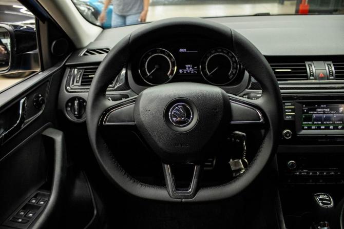 Skoda Rapid I с пробегом 2016 года, цена 1 269 000 рублей, 191482 км, лифтбек, Автокод Объявления