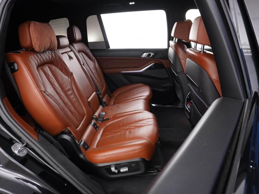 BMW X7 I (G07) Москва  - изображение 7