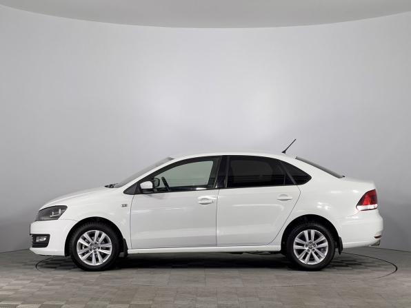 Volkswagen Polo V Рестайлинг с пробегом 2015 года, цена 965 000 рублей, 145000 км, седан, Автокод Объявления