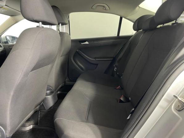 Volkswagen Jetta VI Рестайлинг с пробегом 2015 года, цена 888 000 рублей, 183671 км, седан, Автокод Объявления