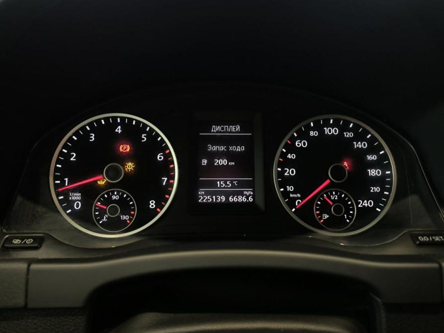 Volkswagen Tiguan I Рестайлинг Казань  - изображение 16