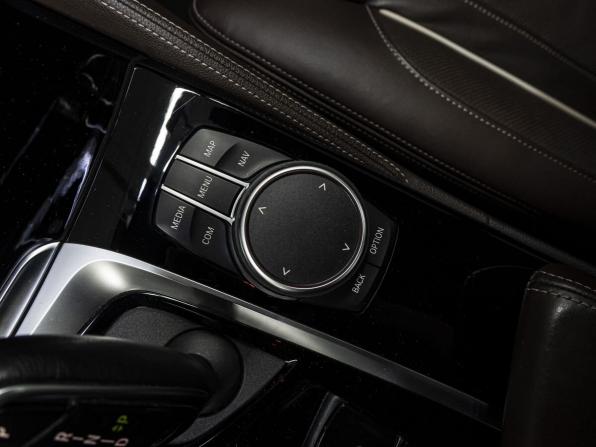 BMW 5 серии VII (G30/G31/G38) Рестайлинг с пробегом 2021 года, цена 4 650 000 рублей, 103427 км, седан, Автокод Объявления