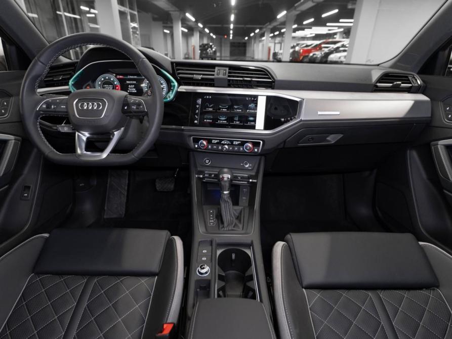 Audi Q3 II (F3) Москва  - изображение 8