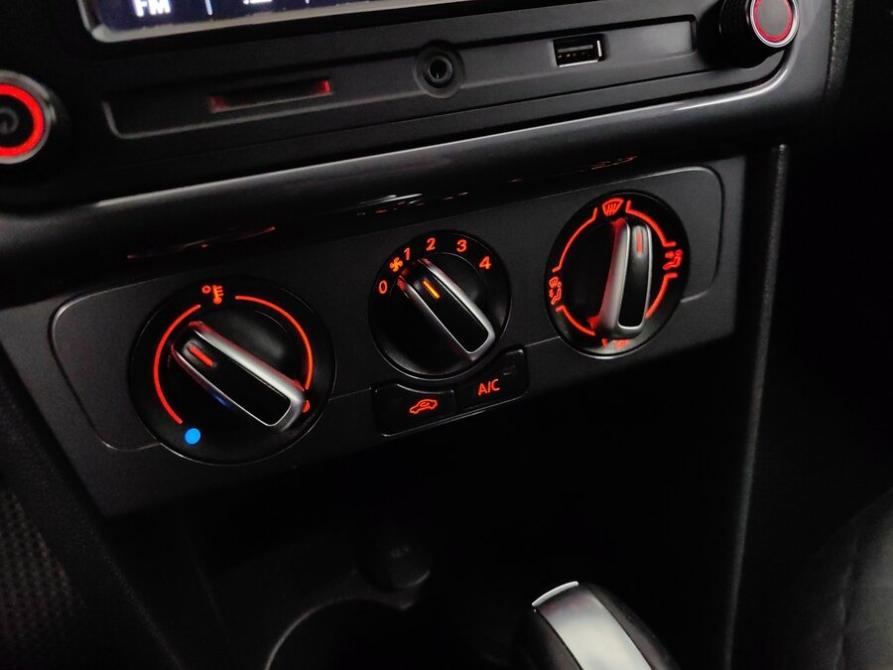 Volkswagen Polo V Рестайлинг Подольск  - изображение 15