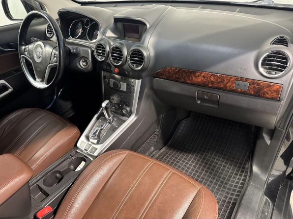 Opel Antara I Рестайлинг с пробегом 2014 года, цена 1 399 800 рублей, 140000 км, внедорожник, Автокод Объявления