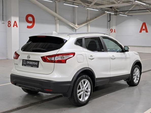 Nissan Qashqai II с пробегом 2017 года, цена 1 530 000 рублей, 140810 км, внедорожник, Автокод Объявления