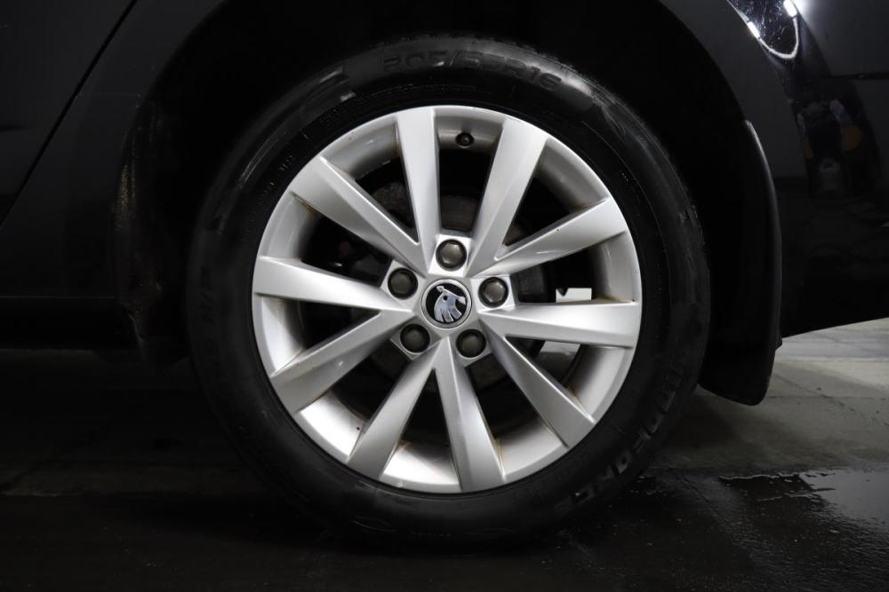 Skoda Octavia III (A7) Рестайлинг Санкт-Петербург  - изображение 15