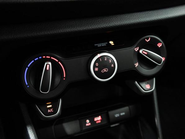 Kia Picanto III с пробегом 2018 года, цена 1 399 700 рублей, 27637 км, хэтчбек, Автокод Объявления