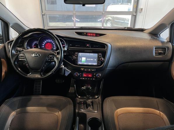 Kia Ceed II Рестайлинг с пробегом 2016 года, цена 1 200 000 рублей, 240127 км, универсал, Автокод Объявления