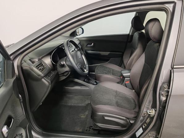 Kia Rio III Рестайлинг с пробегом 2016 года, цена 1 039 000 рублей, 174209 км, седан, Автокод Объявления