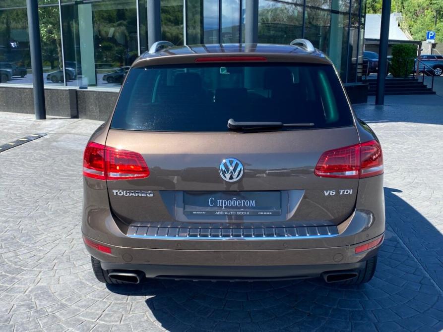 Volkswagen Touareg II Рестайлинг Сочи  - изображение 4