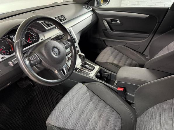 Volkswagen Passat CC I Рестайлинг с пробегом 2014 года, цена 1 130 000 рублей, 229356 км, седан, Автокод Объявления