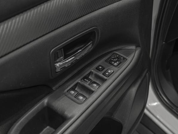 Mitsubishi Outlander III Рестайлинг 2 с пробегом 2015 года, цена 990 000 рублей, 339193 км, внедорожник, Автокод Объявления