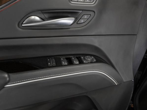 Cadillac Escalade V с пробегом 2023 года, цена 12 400 000 рублей, 17973 км, внедорожник, Автокод Объявления