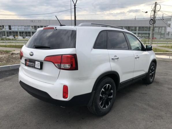 Kia Sorento II Рестайлинг с пробегом 2020 года, цена 2 395 000 рублей, 77000 км, внедорожник, Автокод Объявления