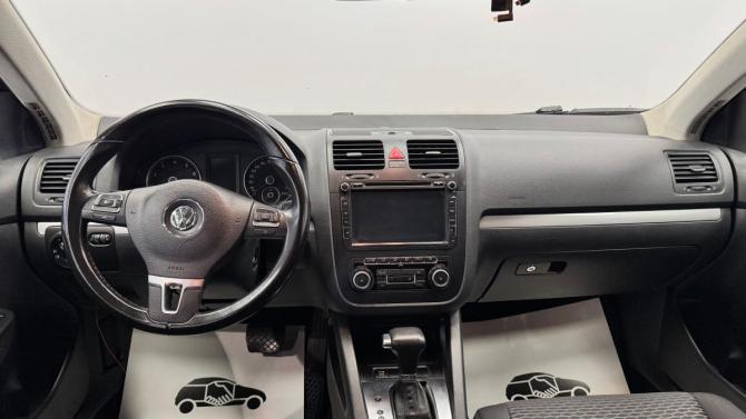 Volkswagen Jetta V с пробегом 2010 года, цена 540 000 рублей, 247886 км, седан, Автокод Объявления