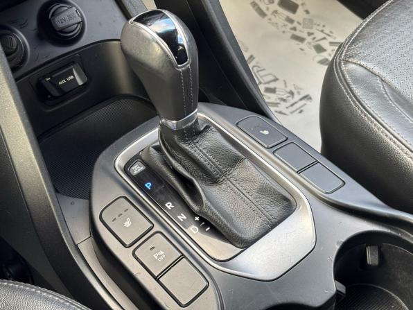 Hyundai Santa Fe III с пробегом 2012 года, цена 1 790 000 рублей, 156300 км, внедорожник, Автокод Объявления