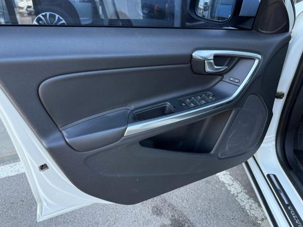 Volvo S60 II с пробегом 2012 года, цена 930 000 рублей, 185420 км, седан, Автокод Объявления