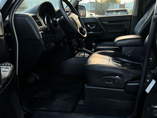 Mitsubishi Pajero IV с пробегом 2007 года, цена 1 619 000 рублей, 196327 км, внедорожник, Автокод Объявления