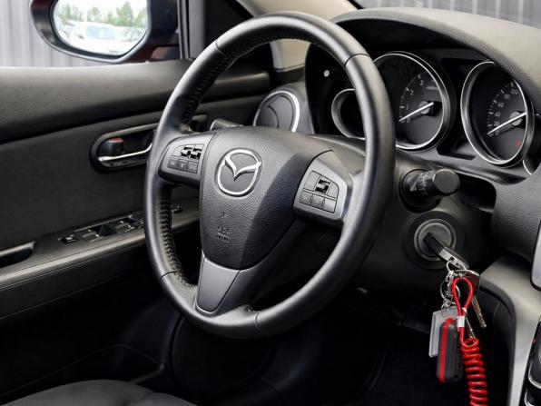 Mazda 6 II (GH) Рестайлинг с пробегом 2012 года, цена 1 247 000 рублей, 179291 км, лифтбек, Автокод Объявления