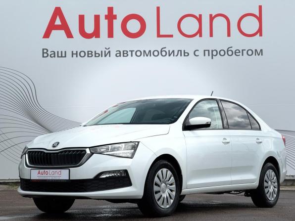 Skoda Rapid II с пробегом 2022 года, цена 1 620 000 рублей, 89819 км, лифтбек, Автокод Объявления