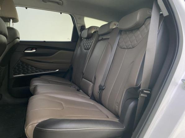 Hyundai Santa Fe IV Рестайлинг с пробегом 2021 года, цена 3 500 000 рублей, 77241 км, внедорожник, Автокод Объявления