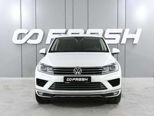 Volkswagen Touareg II Рестайлинг с пробегом 2017 года, цена 3 719 000 рублей, 86356 км, внедорожник, Автокод Объявления
