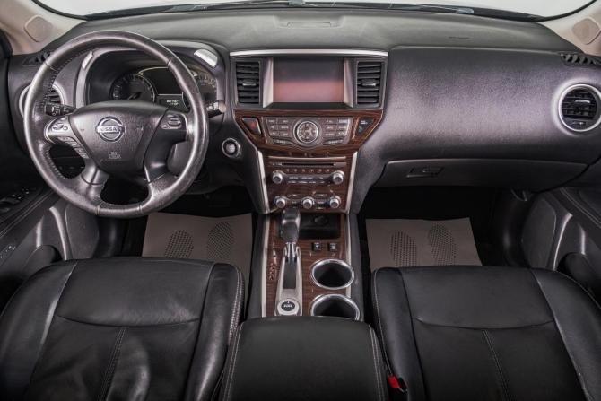 Nissan Pathfinder IV с пробегом 2015 года, цена 1 679 000 рублей, 305000 км, внедорожник, Автокод Объявления