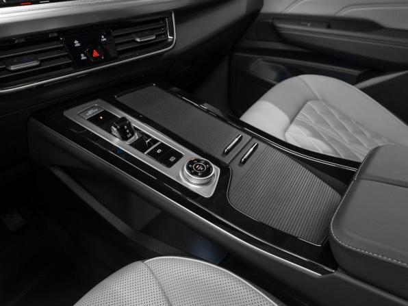 Volkswagen Tavendor I с пробегом 2026 года, цена 5 400 000 рублей, 25 км, внедорожник, Автокод Объявления