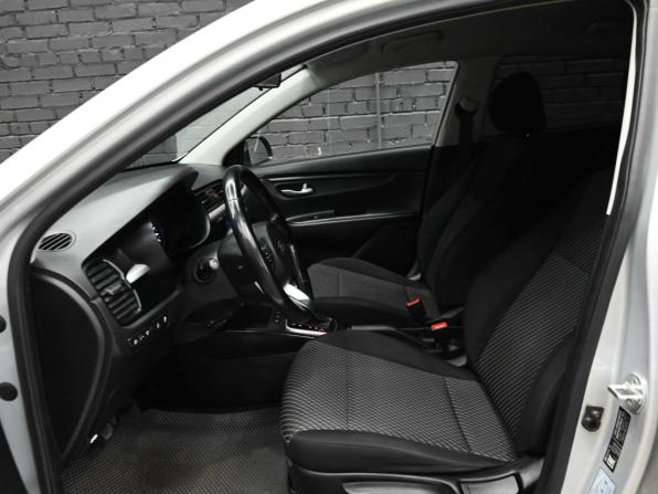Kia Rio IV с пробегом 2018 года, цена 1 430 000 рублей, 127998 км, седан, Автокод Объявления