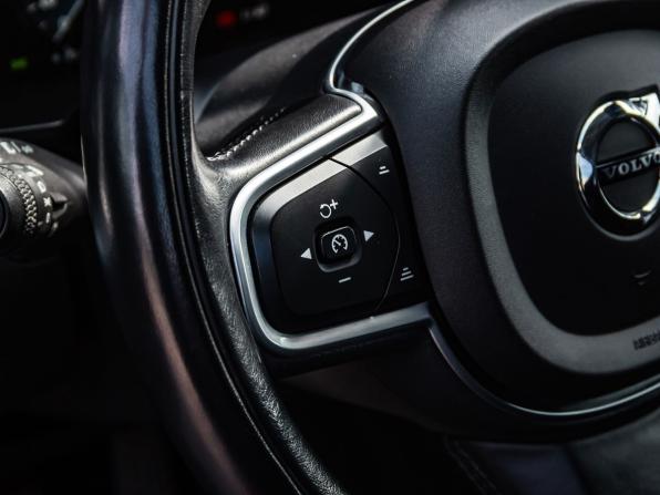 Volvo XC60 II с пробегом 2018 года, цена 3 110 000 рублей, 115363 км, внедорожник, Автокод Объявления