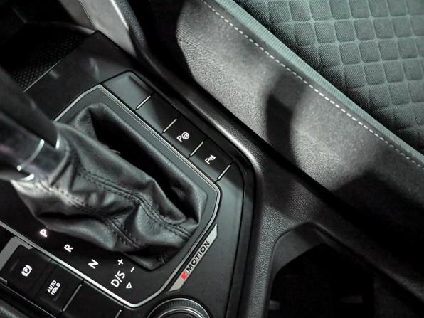Volkswagen Tiguan II с пробегом 2018 года, цена 2 580 000 рублей, 50603 км, внедорожник, Автокод Объявления