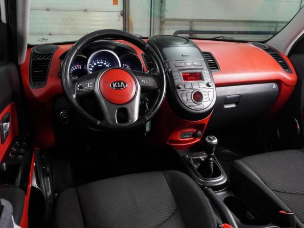 Kia Soul I Рестайлинг с пробегом 2012 года, цена 747 000 рублей, 257351 км, хэтчбек, Автокод Объявления
