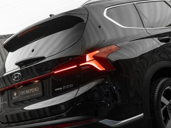 Hyundai Santa Fe IV Рестайлинг с пробегом 2021 года, цена 4 085 000 рублей, 49693 км, внедорожник, Автокод Объявления