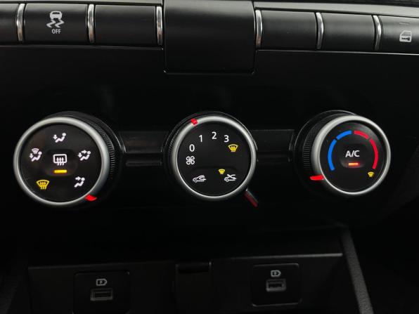 Lada (ВАЗ) Vesta I Рестайлинг (NG) с пробегом 2025 года, цена 1 299 000 рублей, 16204 км, седан, Автокод Объявления