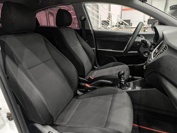 Hyundai Solaris II с пробегом 2020 года, цена 1 099 000 рублей, 131097 км, седан, Автокод Объявления