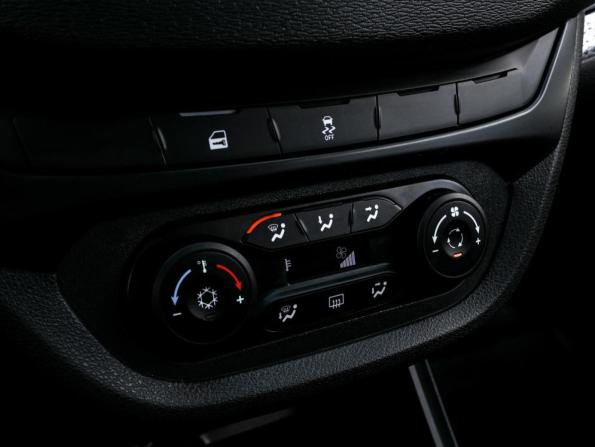 Lada (ВАЗ) Vesta I с пробегом 2022 года, цена 1 150 000 рублей, 16469 км, седан, Автокод Объявления