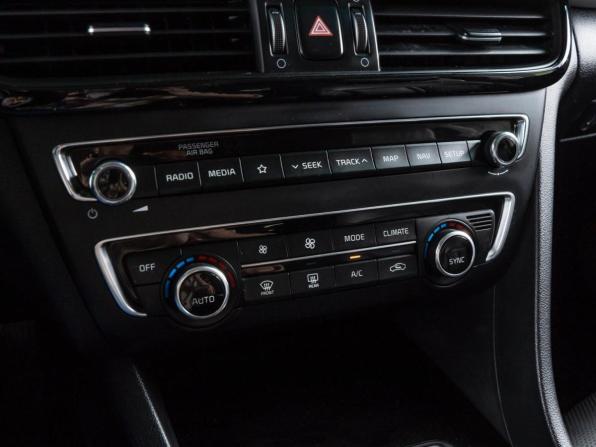 Kia Optima IV Рестайлинг с пробегом 2019 года, цена 1 670 000 рублей, 115247 км, седан, Автокод Объявления