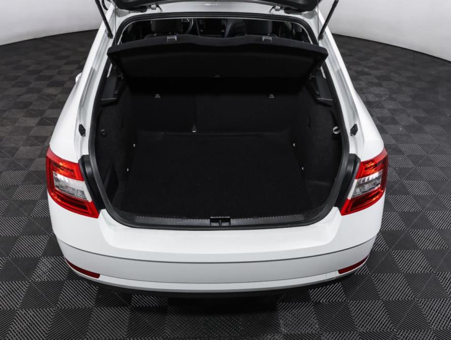 Skoda Octavia III (A7) Рестайлинг Москва  - изображение 10