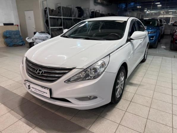Hyundai Sonata VI (YF) с пробегом 2012 года, цена 1 239 000 рублей, 193449 км, седан, Автокод Объявления