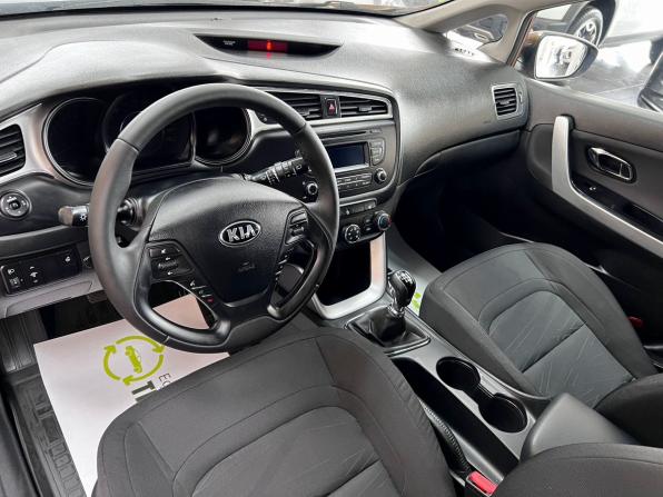 Kia Ceed II Рестайлинг с пробегом 2016 года, цена 1 195 000 рублей, 175380 км, универсал, Автокод Объявления