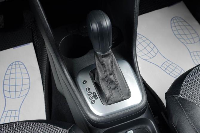 Volkswagen Polo V Рестайлинг с пробегом 2019 года, цена 1 339 000 рублей, 116000 км, седан, Автокод Объявления