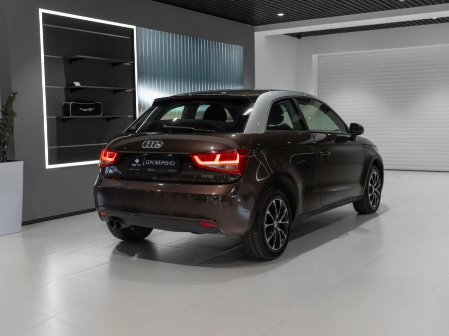 Audi A1 I (8X) Москва  - изображение 5
