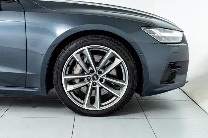 Audi A7 II (4K) с пробегом 2019 года, цена 4 728 000 рублей, 127449 км, лифтбек, Автокод Объявления