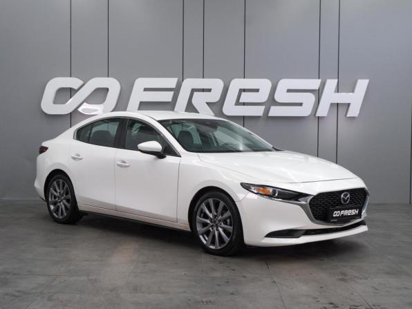 Mazda 3 IV (BP) с пробегом 2020 года, цена 2 229 000 рублей, 47301 км, седан, Автокод Объявления