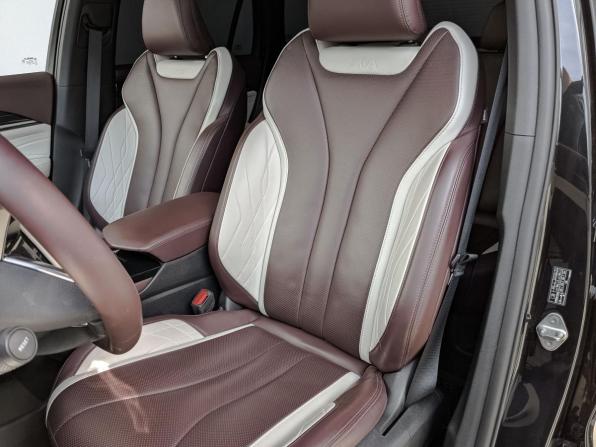 Geely Xingyue L I с пробегом 2023 года, цена 2 850 000 рублей, 65716 км, внедорожник, Автокод Объявления